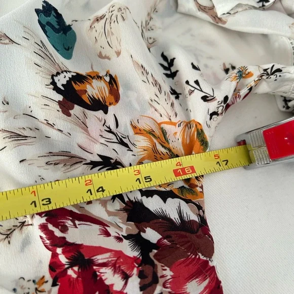 NWT Cupshe floral wrap dress - Picture 9 of 13